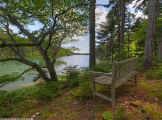 41 Spruce Cove Rd, Harpswell, ME 04079