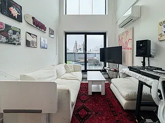 653 Metropolitan Avenue, #2B