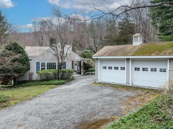 4 Peck Lane, Bethel, CT 06801