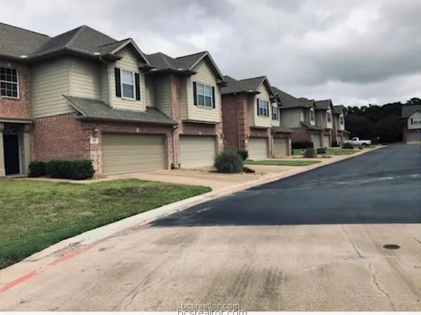 1425 W Villa Maria Rd, Bryan, TX 77801