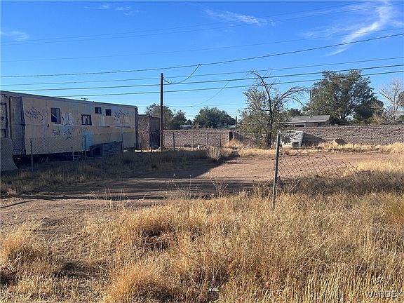 5th image of 3594 E Dove Lane
