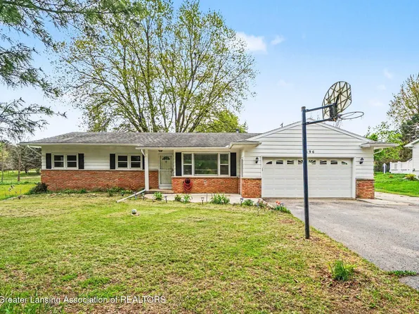 6196 Willow Hwy, Grand Ledge, MI 48837