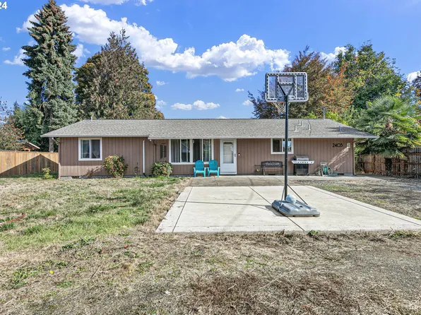 2403 W Irwin Way, Eugene, OR 97402