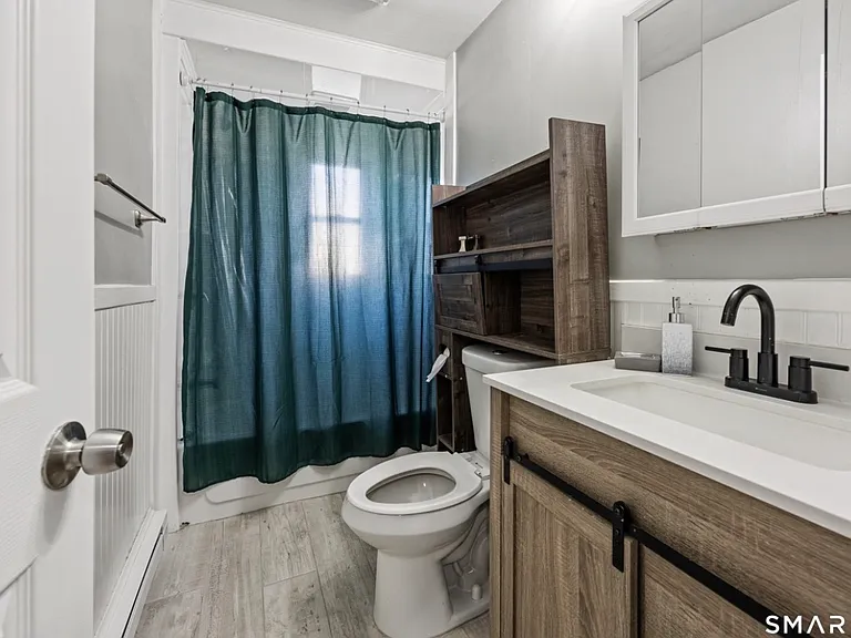 31 Van Orman St #2 — Photo 4