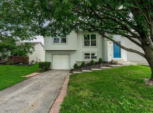 2731 Raphael Dr, Columbus, OH 43232