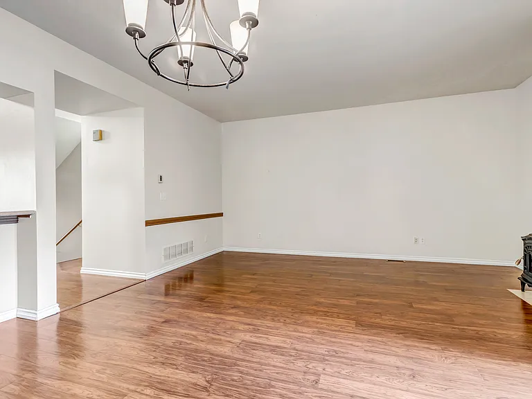 280 S Oman Rd — Photo 11