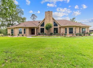 1 Haynes Rd #B, Huntsville, TX 77320