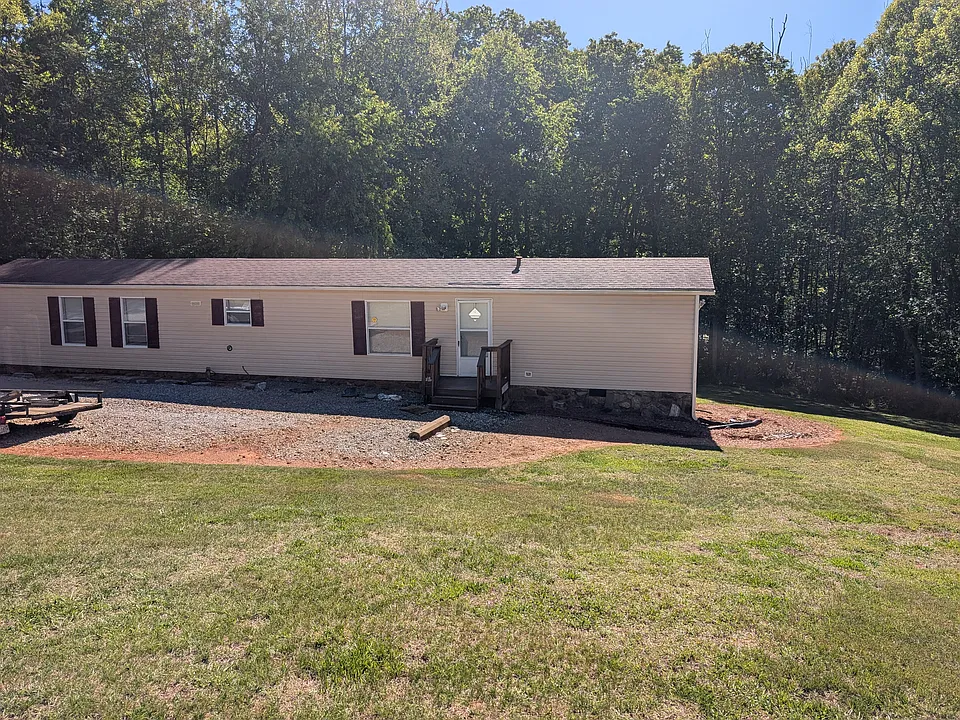 128 Plantation Dr