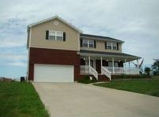 1028 Running Brook Dr, Lawrenceburg, KY 40342