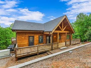 265 Grandview Peaks Dr, Nebo, NC 28761