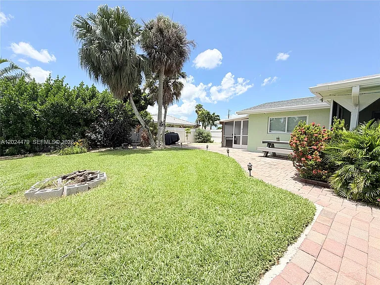 2212 Club House Rd — Photo 53