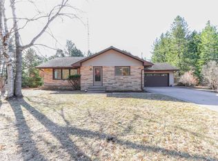 512 Wallace Pl, Stevens Point, WI 54481