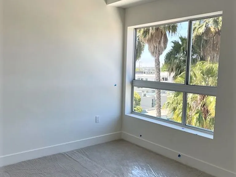 11272 Nebraska Ave — Photo 5