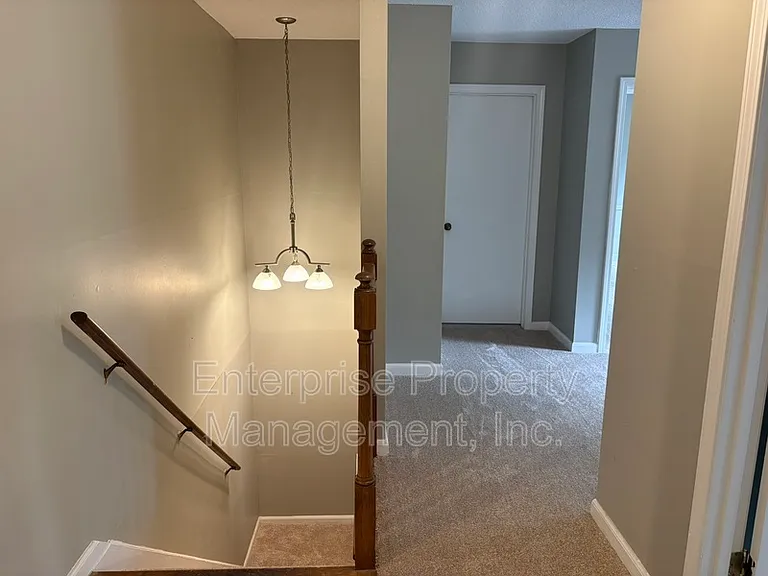 2266 Montego Dr — Photo 29