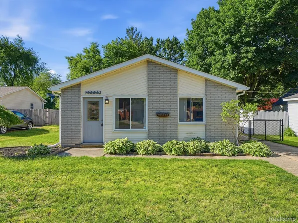 27729 Shiawassee Rd, Farmington Hills, MI 48336