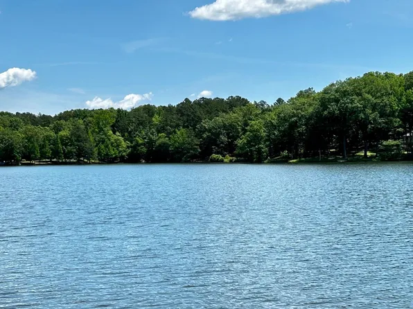 202 Huckleberry Dr, Middleton, TN 38052