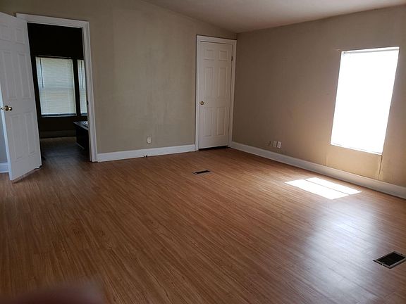 5th image of 5510 Lavey Ln Trlr 58