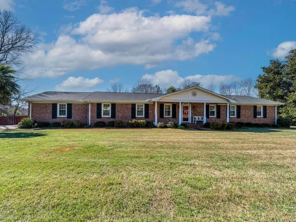 642 Canterbury Rd, Piedmont, SC 29673