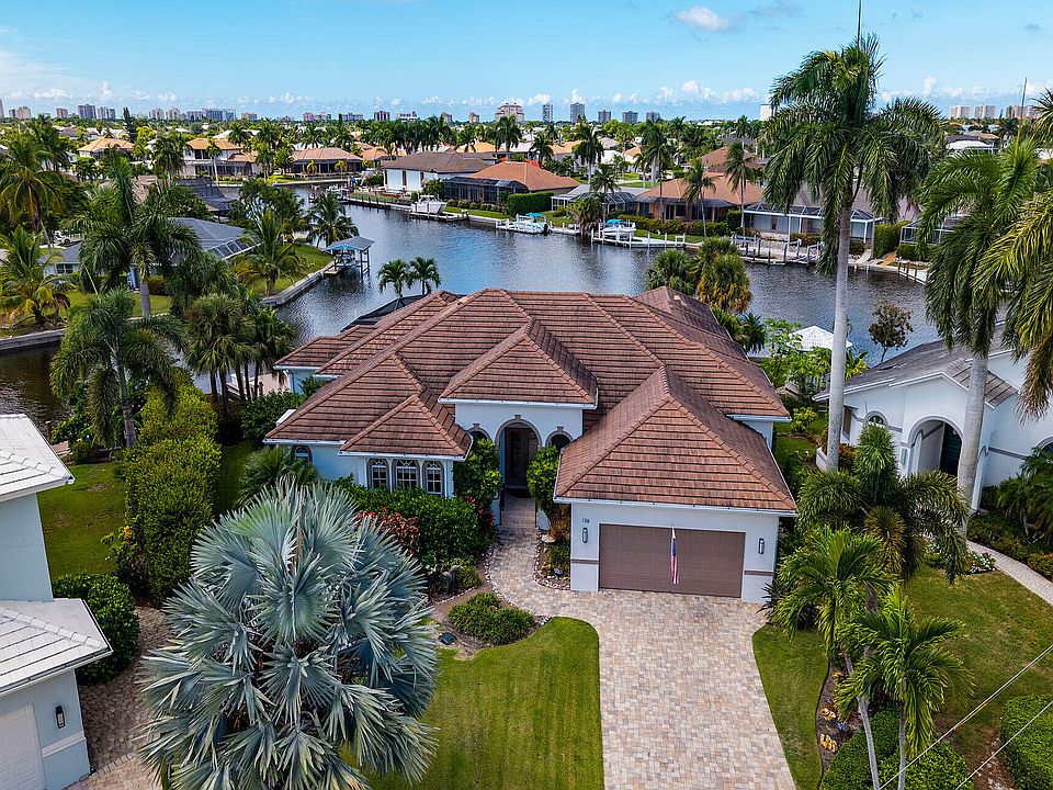 1st image of 136 Shorecrest Ct