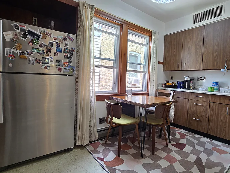 5228 W Hutchinson St #2 — Photo 10