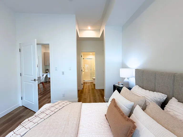 6031 Currents Dr NW — Photo 10