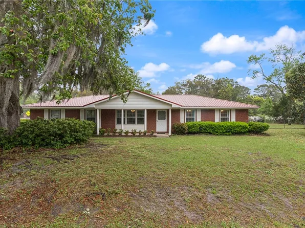 200 Oak Rd #202, Brunswick, GA 31525