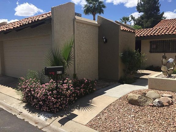 2nd image of 6510 N Maryland Cir