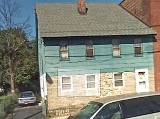 127 Seaman St, New Brunswick, NJ 08901