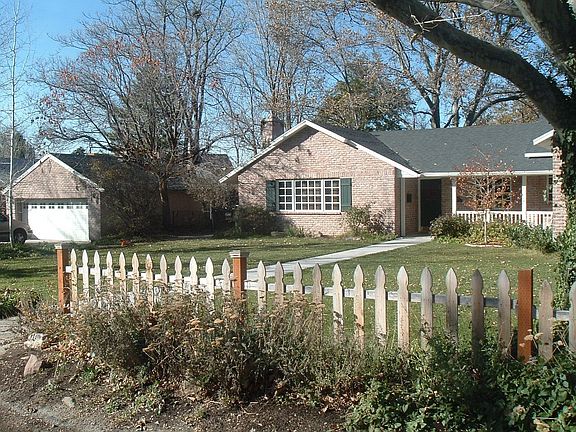 2nd image of 1953 E Arcadia Ln