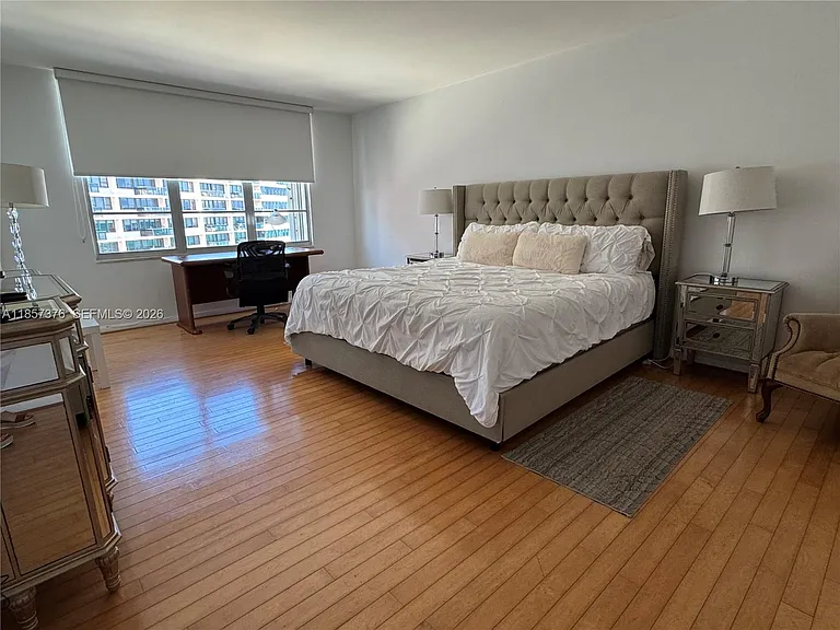 5161 Collins Ave #1104 — Photo 13