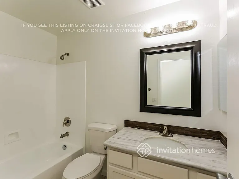 2035 S 83rd Ln — Photo 13
