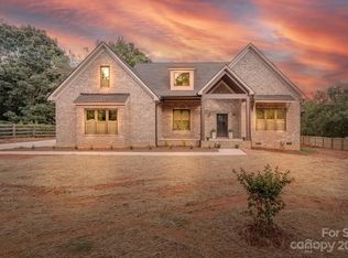 8820 Blair Rd, Mint Hill, NC 28227