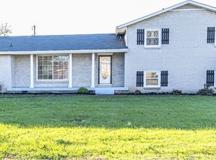 2713 Arbor St, Clarksville, TN 37042