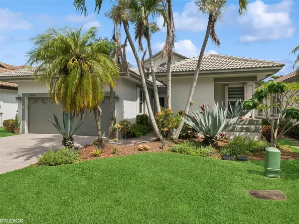 11709 Highland Place, Coral Springs, FL 33071