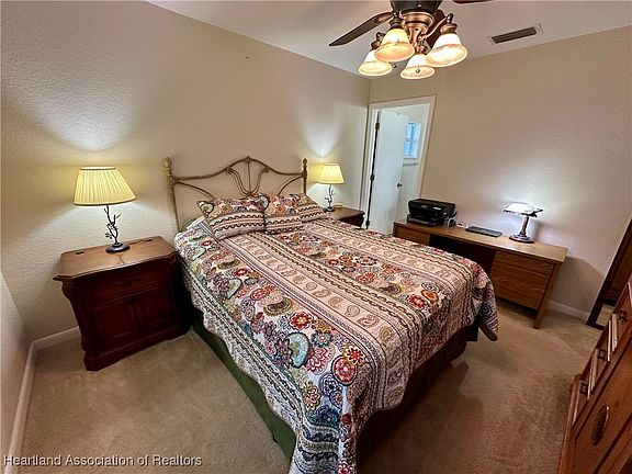 5th image of 3407 King Dr