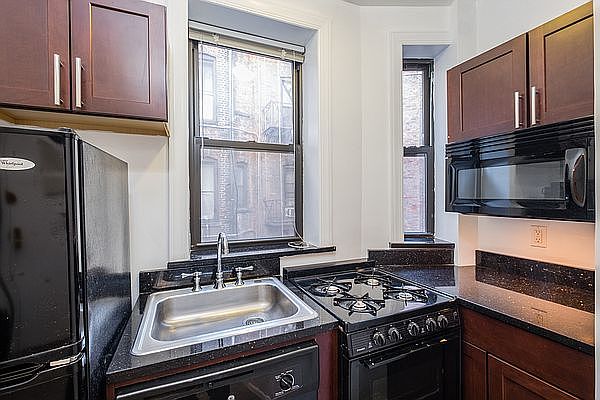 1st image of 339 E 12th St APT 18