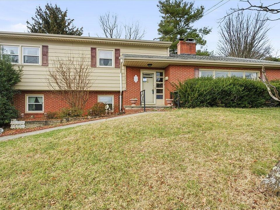 1st image of 3636 Grandview Ave NW