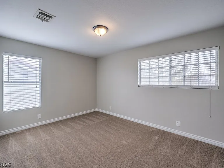 10024 Sail Landing Ct — Photo 35