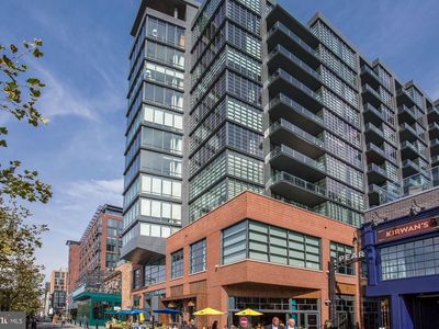 45 Sutton Sq SW Unit 302, Washington, DC, 20024