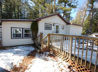 9577 W Pleasant Dr, Saint Helen, MI 48656