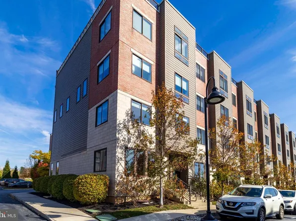 401 Lakeview Ct, King Of Prussia, PA 19406