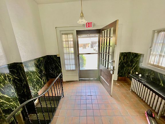 4th image of 1939 Crafton Blvd #7535A758D
