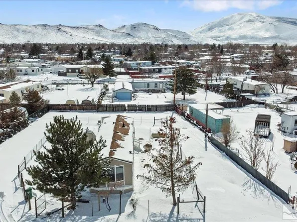 17830 Blackbird Dr, Reno, NV 89508