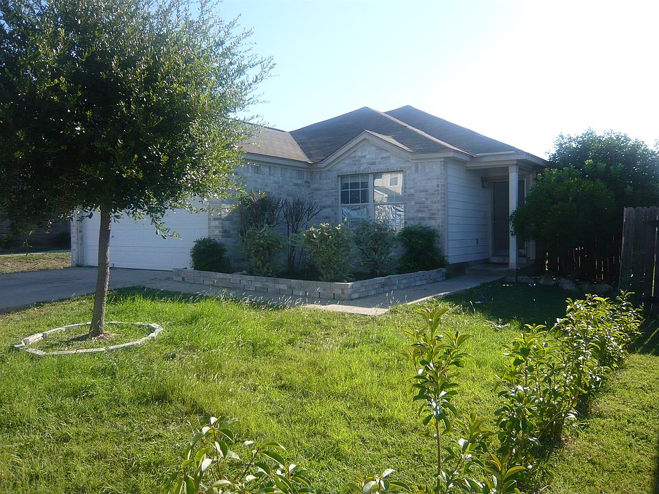 2nd image of 4719 Rosemarys Farm