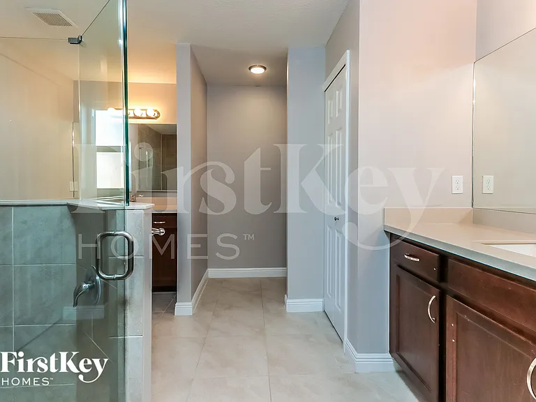 526 SW Dahled Ave — Photo 13