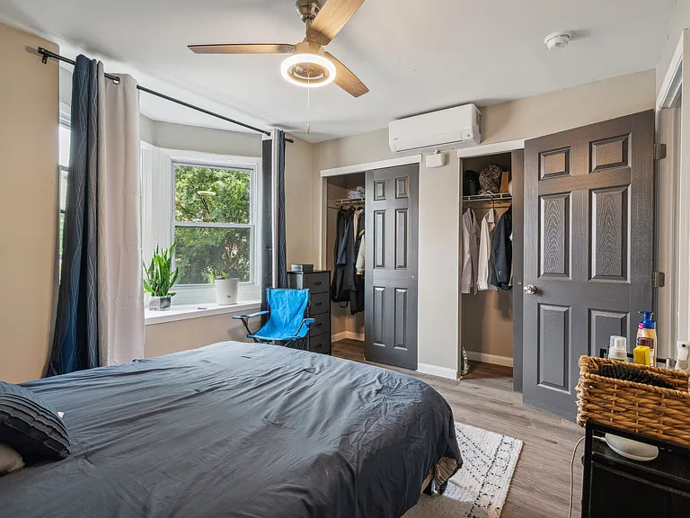 655 N 33rd St #2 — Photo 8