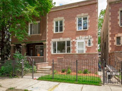 6023 S Eberhart Ave, Chicago, IL, 60637
