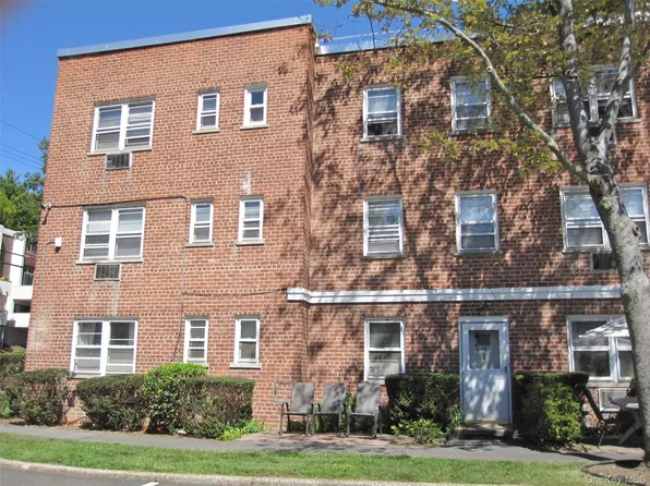 125 N Washington Avenue #55, Hartsdale, NY 10530