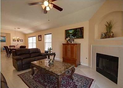 1st image of 904 Antique Heritage Dr