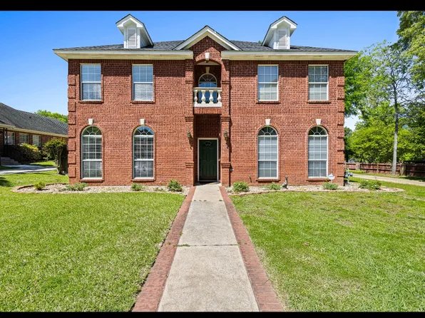 1203 Lesley Ln, Longview, TX 75604
